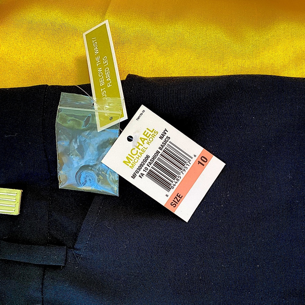 MICHAEL KORS GRAMERCY FLARED LEG PANTS  BLACK SZ 10 - Picture 7 of 12